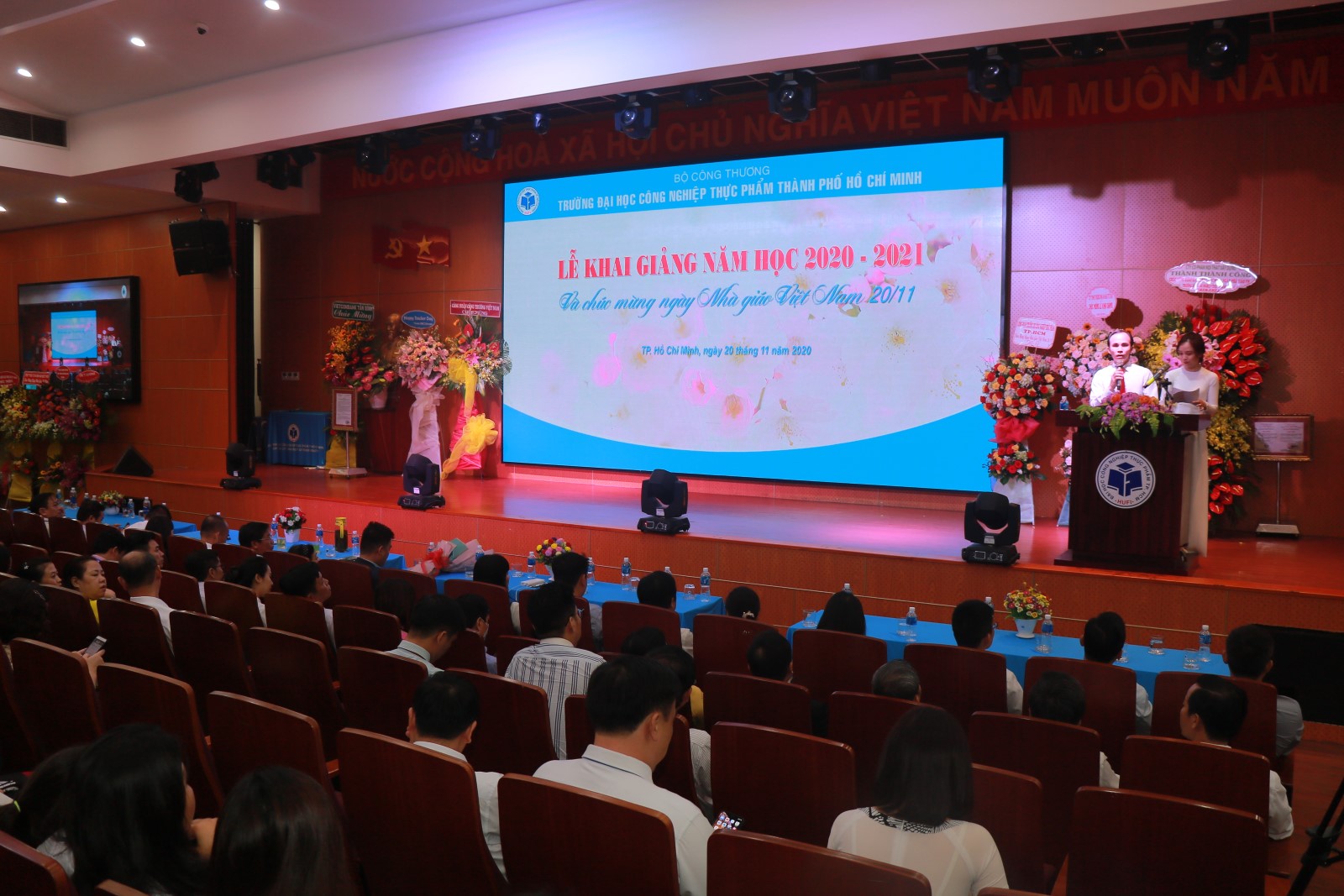Lễ khai giảng năm học 2020-2021 và chào mừng ngày Nhà giáo Việt Nam 20/11