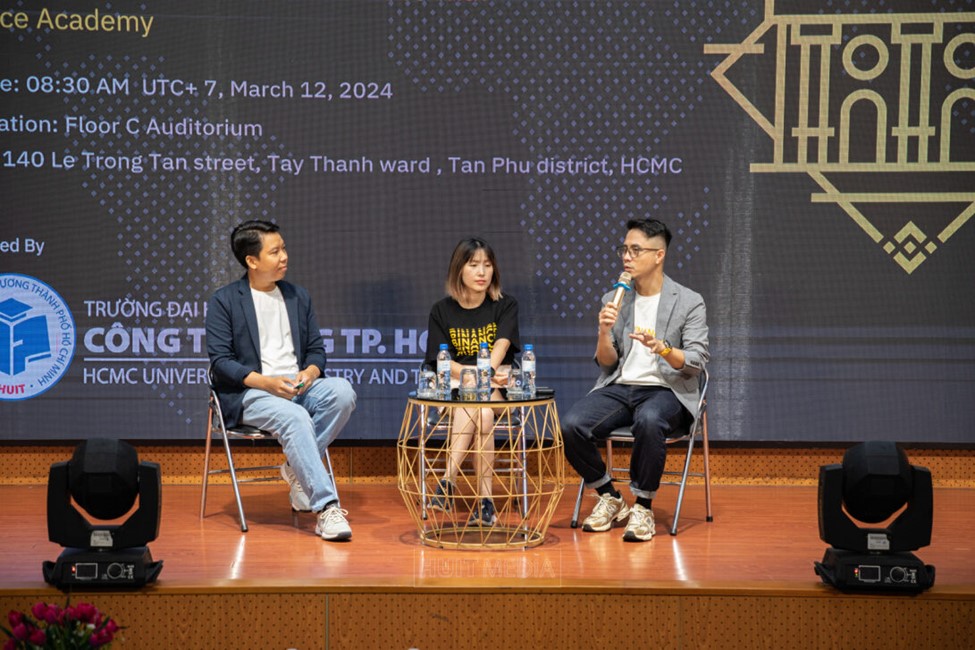 Talkshow Kiến thức nền tảng về Công nghệ Blockchain, Web3, Metaverse -Cơ hội nghề nghiệp và thách thức cho giới trẻ